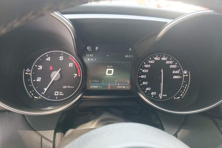 Used Alfa Romeo Giulia 2017 2.0T 280HP Luxury Edition Instrument Cluster