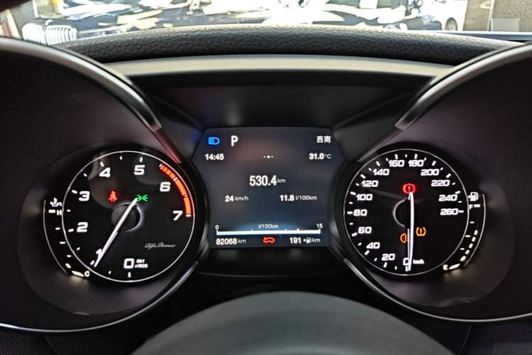 Used Alfa Romeo Giulia 2017 2.0T 280HP Luxury Edition Instrument Cluster