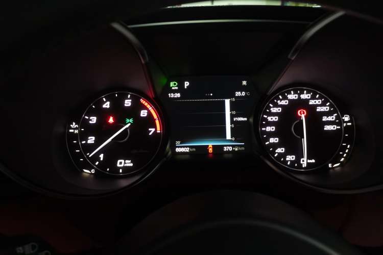 Used Alfa Romeo Giulia 2017 2.0T 280HP Luxury Edition Instrument Cluster