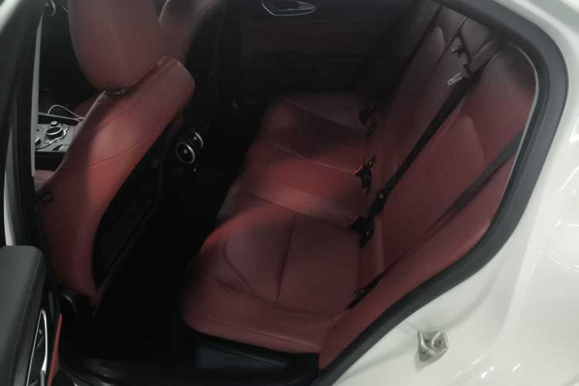 Used Alfa Romeo Giulia 2017 2.0T 200HP Luxury Edition Interior 4