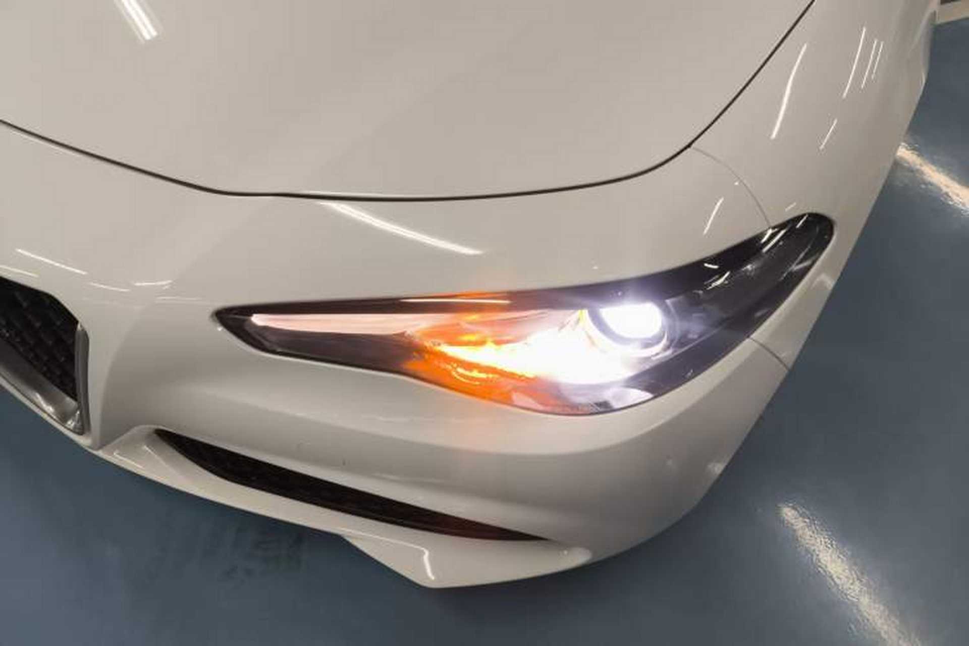Used Alfa Romeo Giulia 2017 2.0T 200HP Luxury Edition Left Front Headlight