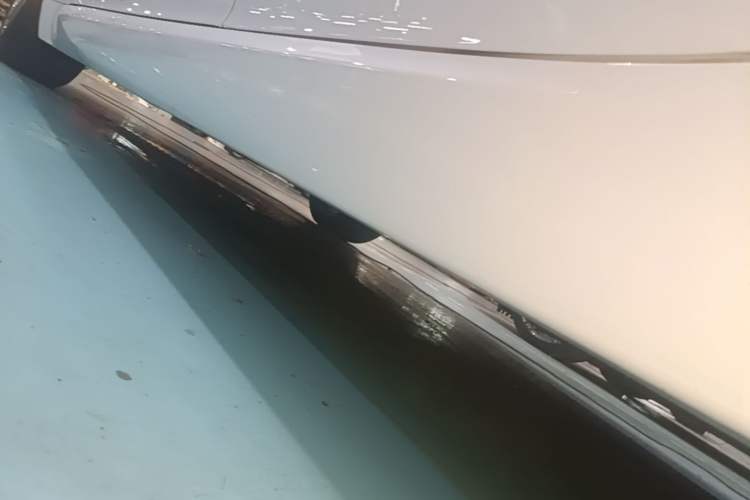 Used Alfa Romeo Giulia 2017 2.0T 200HP Luxury Edition Left Side Sill