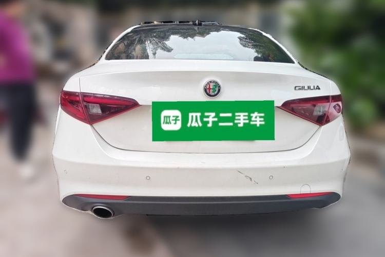Used Alfa Romeo Giulia 2017 2.0T 200HP Luxury Edition Rear