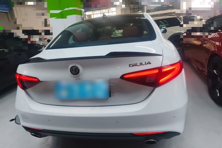 Used Alfa Romeo Giulia 2017 2.0T 280HP Luxury Edition Rear