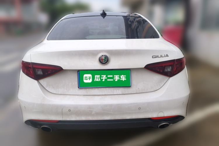 Used Alfa Romeo Giulia 2017 2.0T 280HP Luxury Edition Rear
