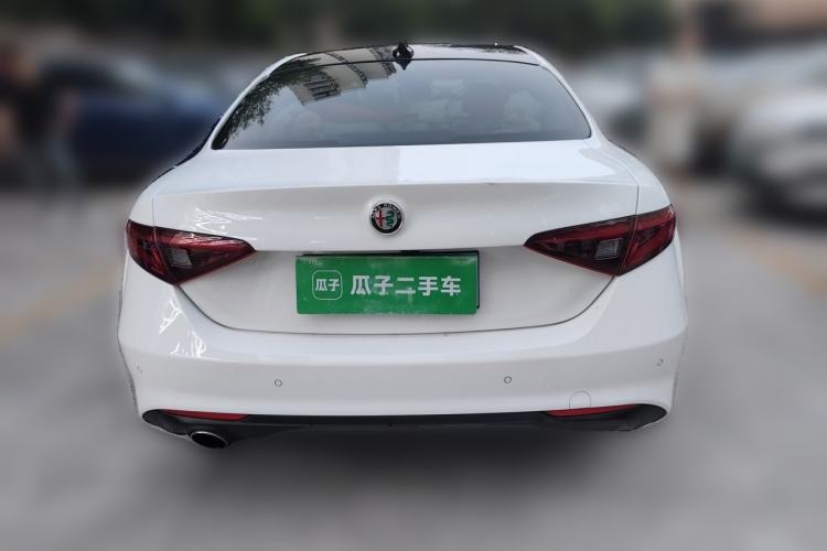Used Alfa Romeo Giulia 2017 2.0T 200HP Luxury Edition Rear
