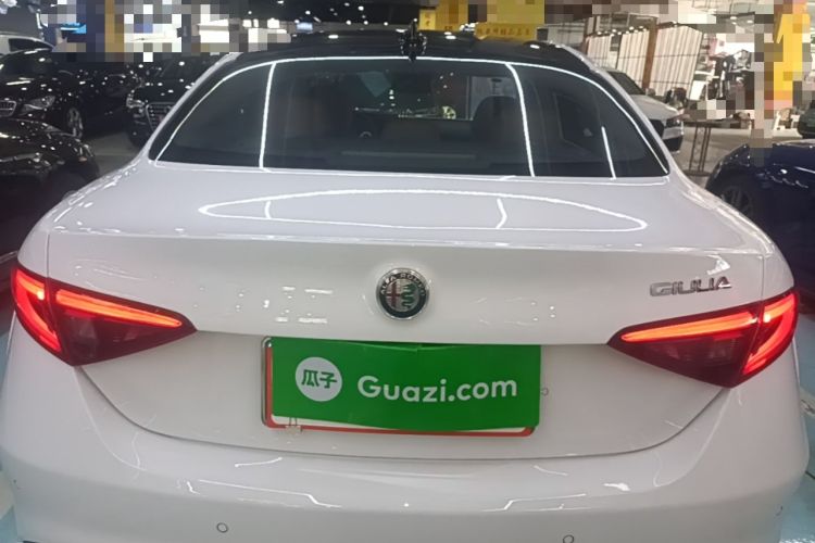 Used Alfa Romeo Giulia 2017 2.0T 200HP Luxury Edition Rear
