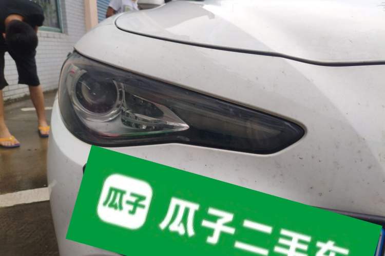 Used Alfa Romeo Giulia 2017 2.0T 280HP Luxury Edition Right Front Headlight