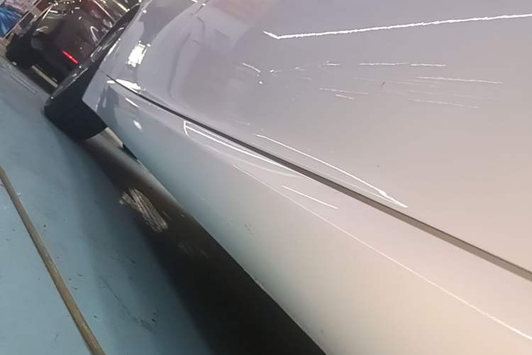 Used Alfa Romeo Giulia 2017 2.0T 200HP Luxury Edition Right Side Sill
