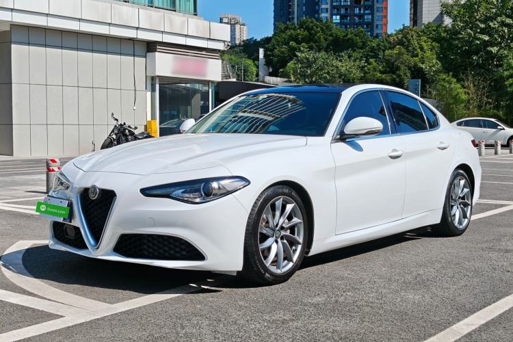 Alfa Romeo Giulia 2017