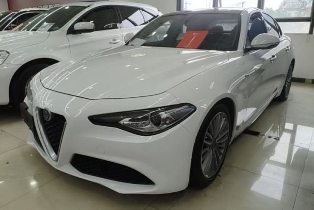 Used Alfa Romeo Giulia 2017 2.0T 280HP Luxury Edition