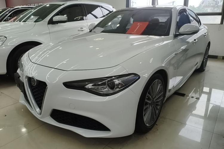 Alfa Romeo Giulia 2017
