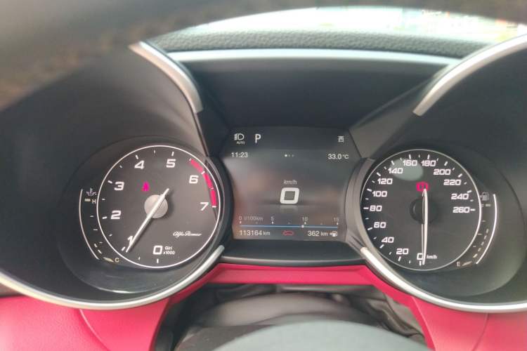 Used Alfa Romeo Giulia 2019 2.0T 280HP Black Package Limited Edition Instrument Cluster