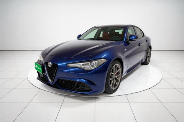 Gebrauchter Alfa Romeo Giulia 2019 2.0T 280HP Black Package Limited Edition