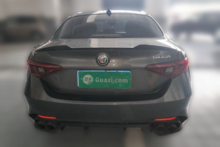 Used Alfa Romeo Giulia 2019 2.0T 280HP Luxury Edition Rear