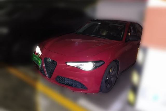 Used Alfa Romeo Giulia 2019 2.0T 280HP Black Package Limited Edition