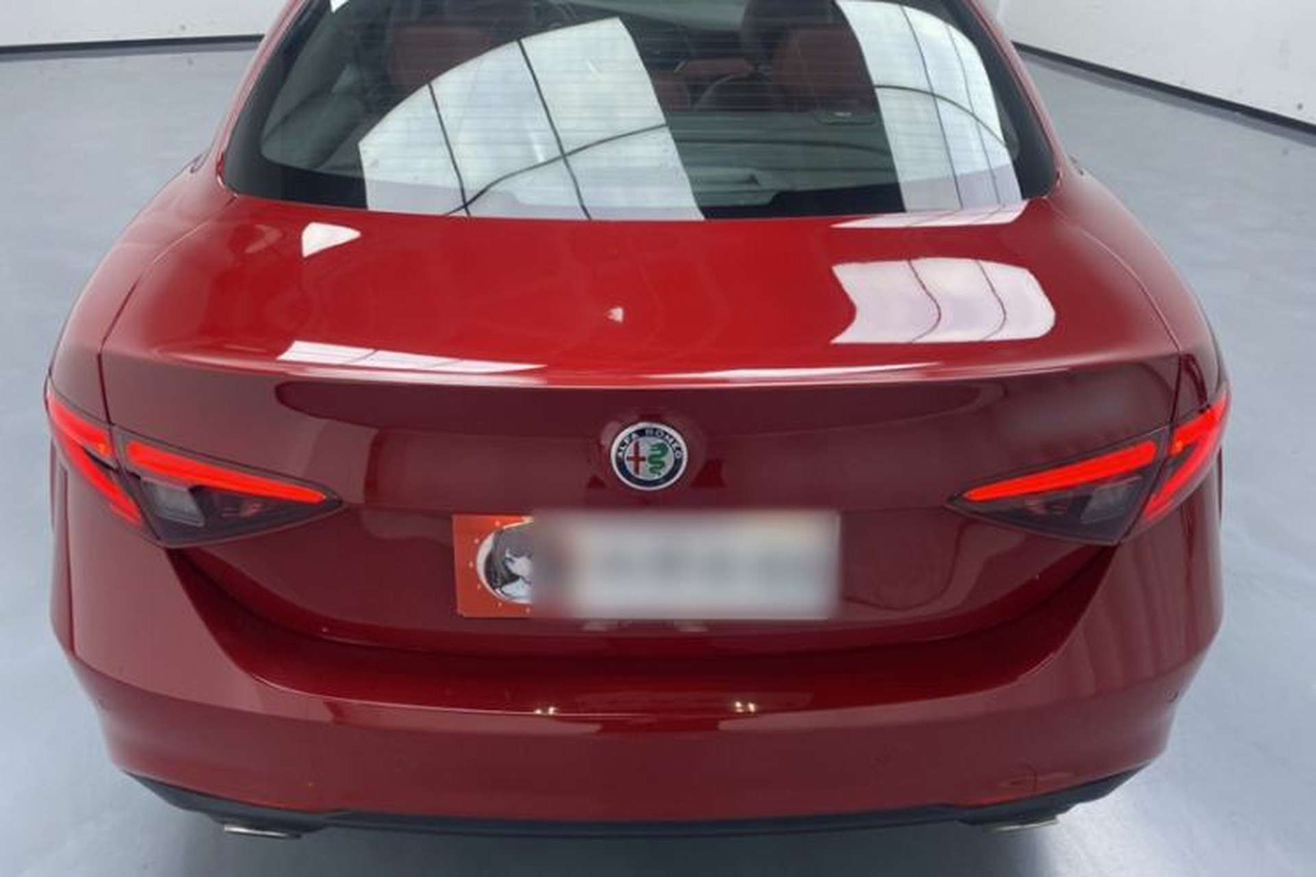 Used Alfa Romeo Giulia 2019 2.0T 280HP Luxury Edition Exterior 1