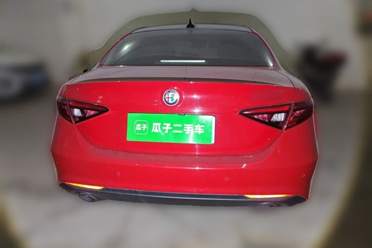 Used Alfa Romeo Giulia 2019 2.0T 280HP Black Package Limited Edition Rear