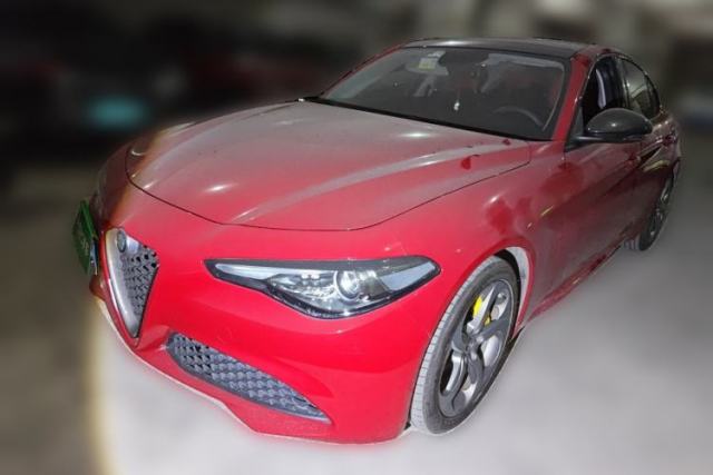 Used Alfa Romeo Giulia 2019 2.0T 280HP Black Package Limited Edition