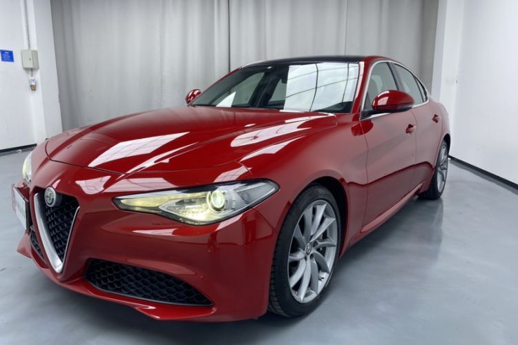 Used Alfa Romeo Giulia 2019 2.0T 280HP Luxury Edition Guazi used car, China used car export, Used car for sale, Used  cars, Cheapest cars for sale