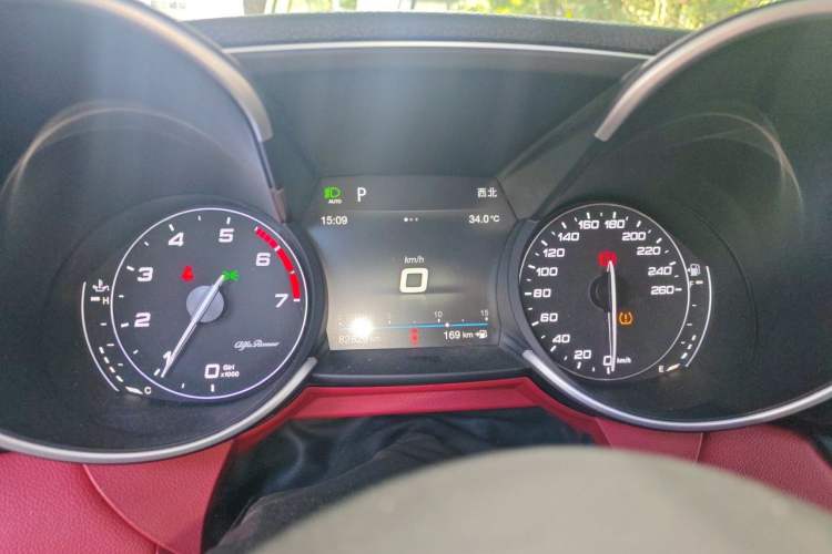 Used Alfa Romeo Giulia 2019 2.0T 280HP Luxury Edition Instrument Cluster