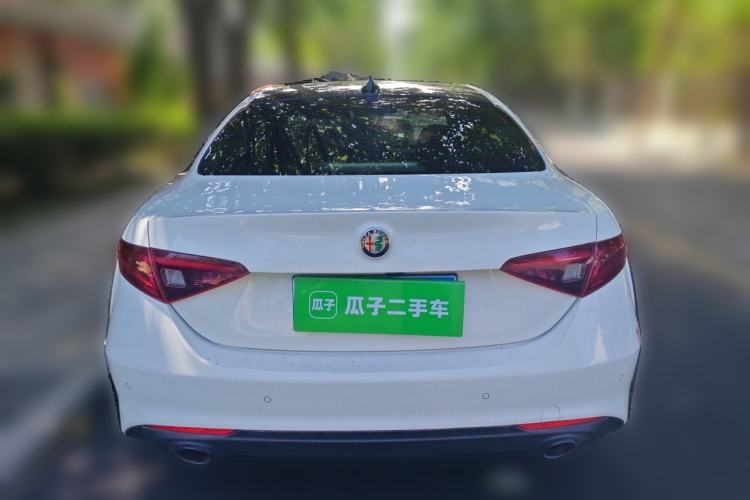 Used Alfa Romeo Giulia 2019 2.0T 280HP Luxury Edition Rear