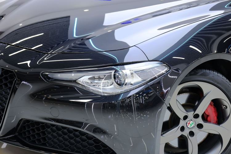 Used Alfa Romeo Giulia 2020 2.0T 280HP Track Edition Limited Release Exterior 10