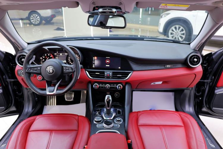 Used Alfa Romeo Giulia 2020 2.0T 280HP Track Edition Limited Release Instrument Cluster