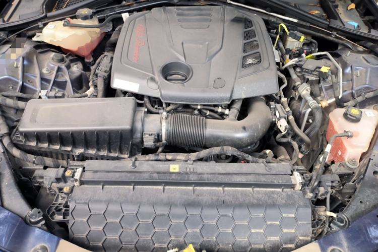 Used Alfa Romeo Giulia 2020 2.0T 280HP Luxury Edition Engine Bay