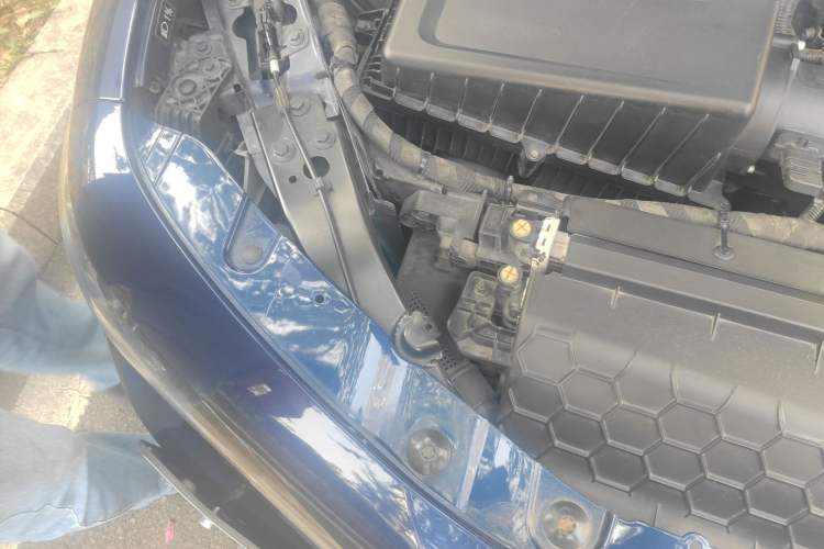 Used Alfa Romeo Giulia 2020 2.0T 280HP Luxury Sports Edition Engine Bay Right