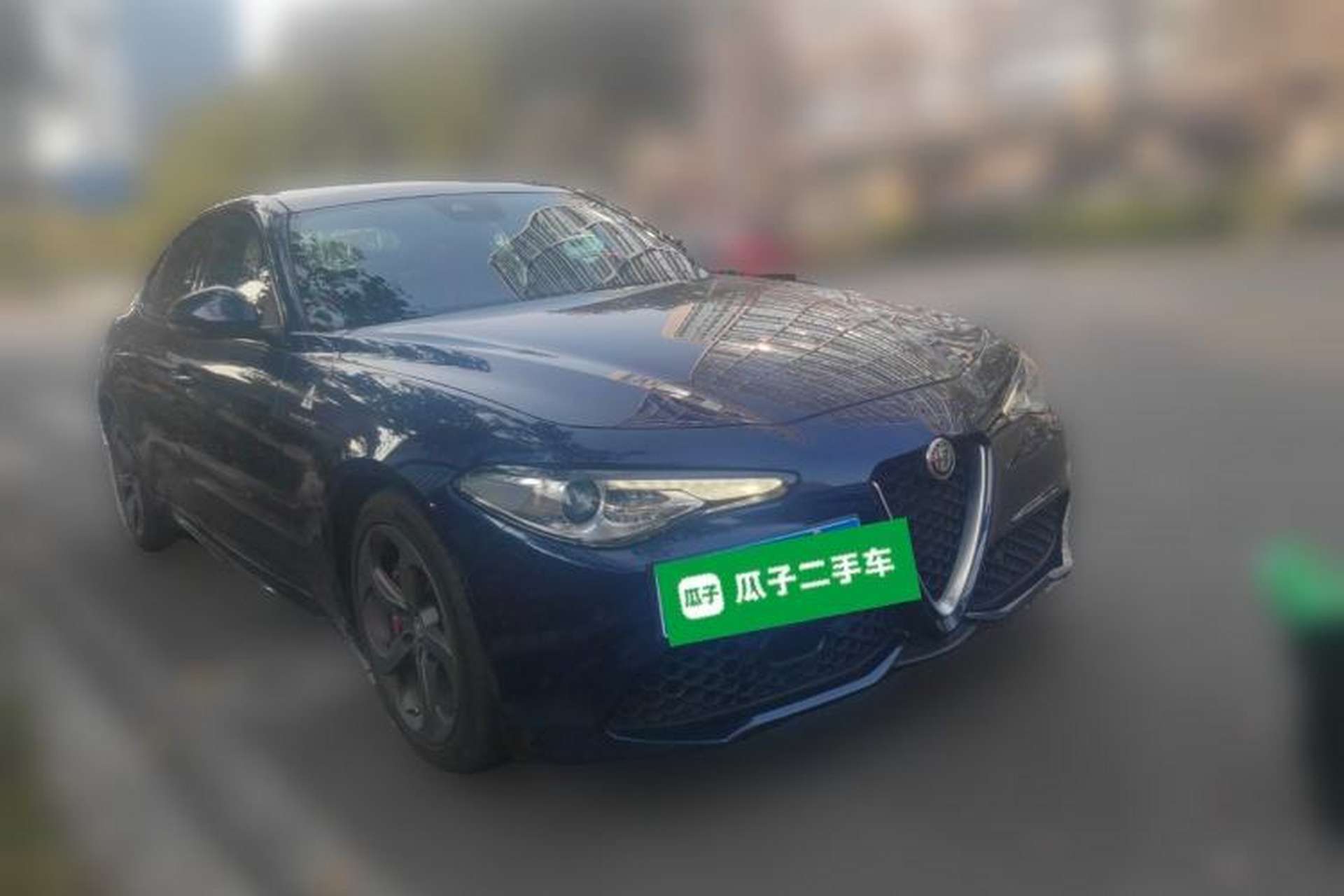Used Alfa Romeo Giulia 2020 2.0T 280HP Luxury Sports Edition Front Right 45 Deg