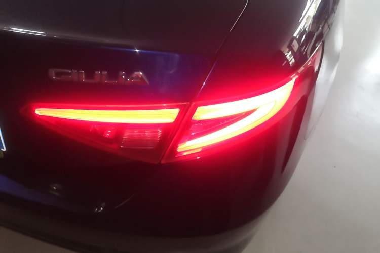 Used Alfa Romeo Giulia 2020 2.0T 280HP Luxury Edition Right Rear Taillight