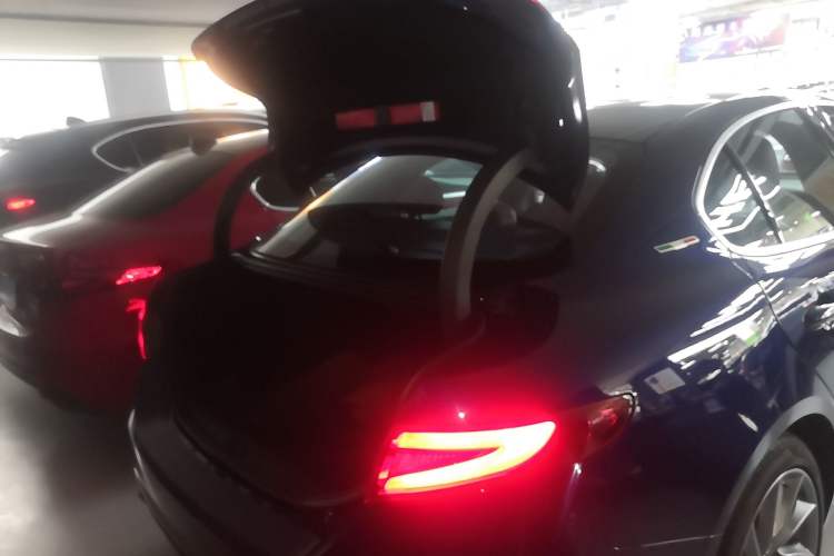 Used Alfa Romeo Giulia 2020 2.0T 280HP Luxury Edition Trunk