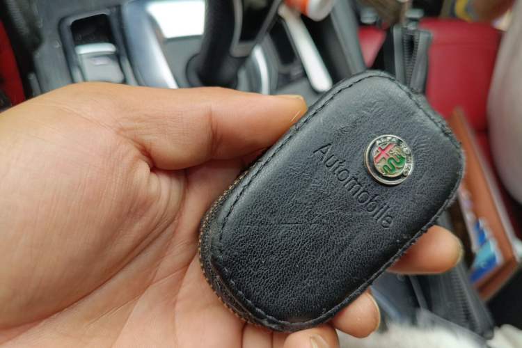 Used Alfa Romeo Giulia 2020 2.0T 280HP Luxury Edition Vehicle Key