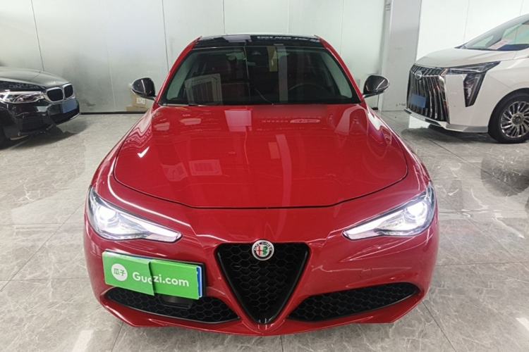 Used Alfa Romeo Giulia 2020 2.0T 280HP Luxury Edition Front