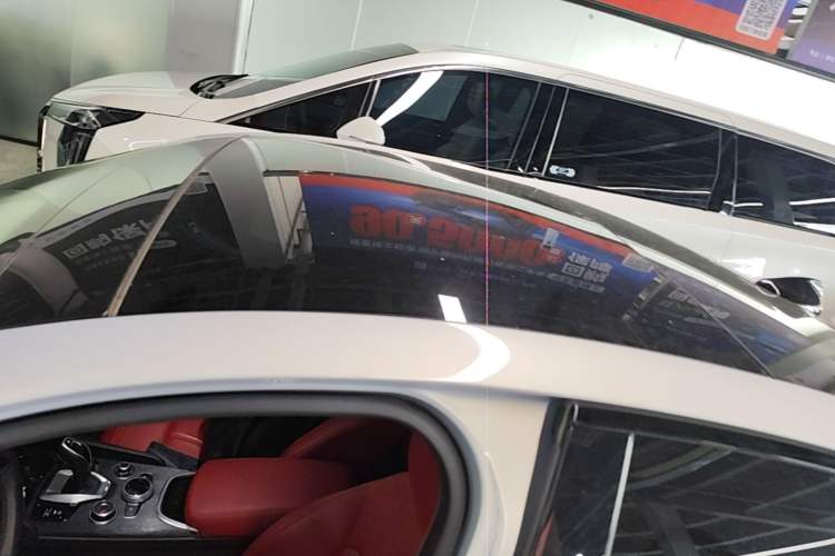 Used Alfa Romeo Giulia 2020 2.0T 280HP Luxury Edition Roof