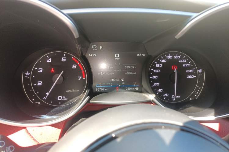 Used Alfa Romeo Giulia 2020 2.0T 280HP VIRTU Limited Edition Instrument Cluster