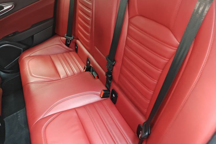 Used Alfa Romeo Giulia 2020 2.0T 280HP VIRTU Limited Edition Left Rear Seat