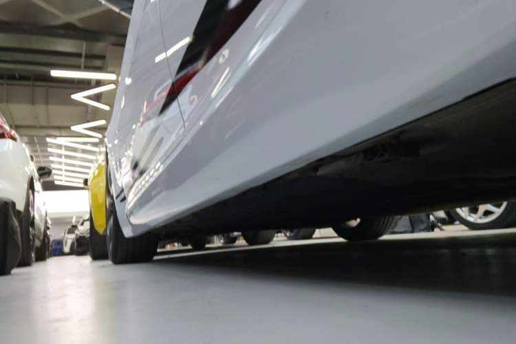 Used Alfa Romeo Giulia 2020 2.0T 280HP Midnight Phantom Limited Edition Left Side Sill