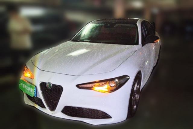 Used Alfa Romeo Giulia 2020 2.0T 280HP Midnight Phantom Limited Edition