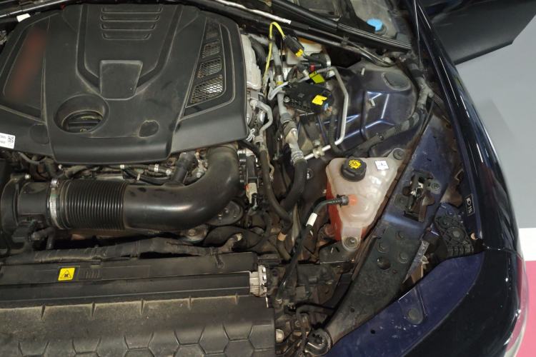 Used Alfa Romeo Giulia 2021 2.0T 280HP Luxury Edition Engine Bay Left