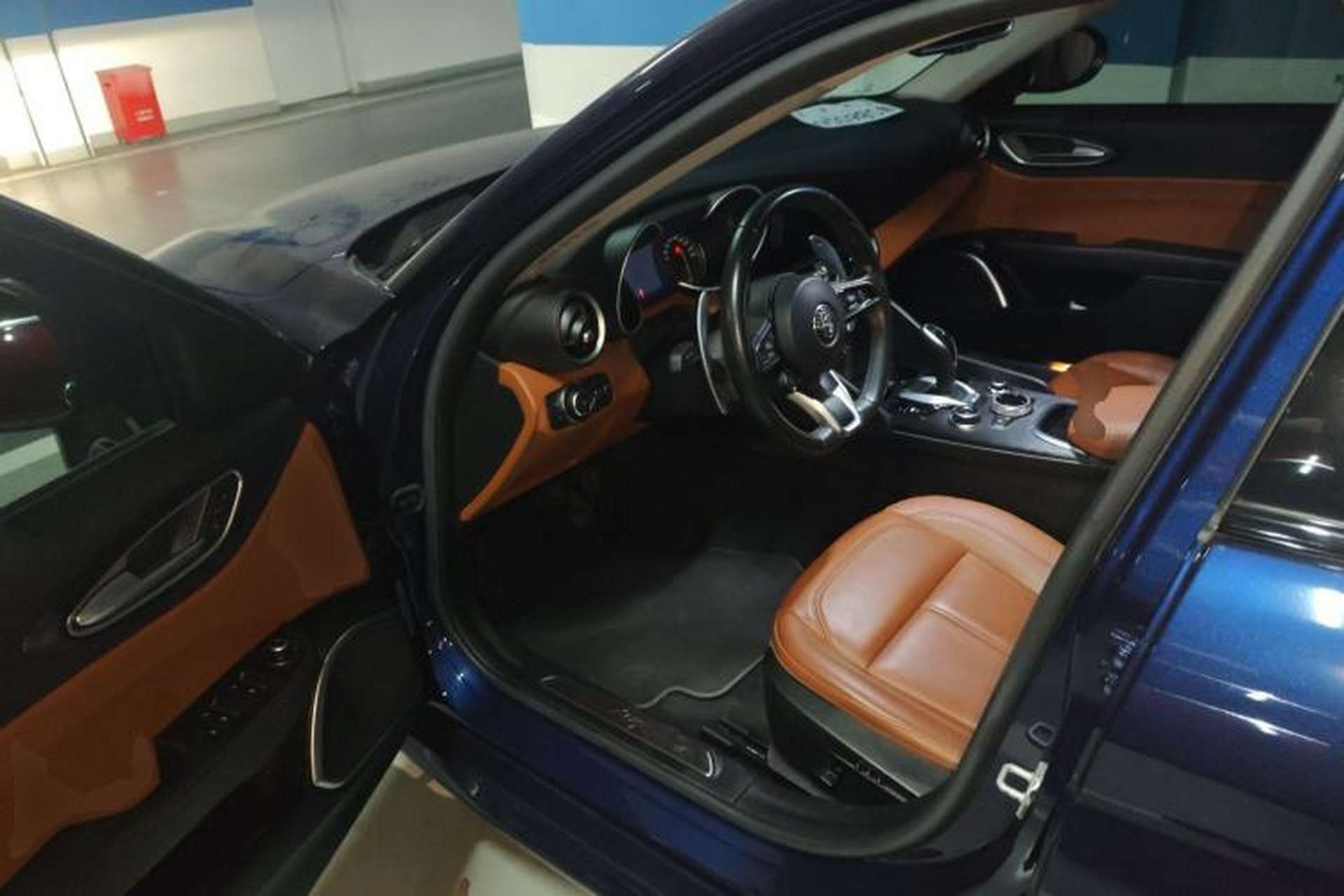 Used Alfa Romeo Giulia 2021 2.0T 280HP Luxury Edition Driver Seat