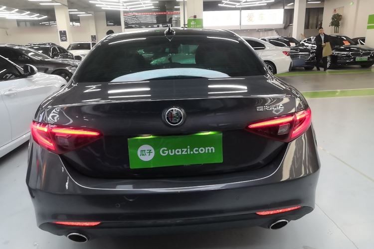 Used Alfa Romeo Giulia 2021 2.0T 280HP Luxury Edition Rear