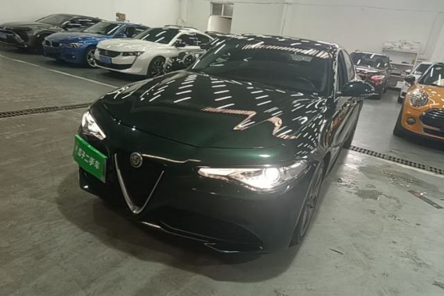 Used Alfa Romeo Giulia 2021 2.0T 280HP Luxury Edition