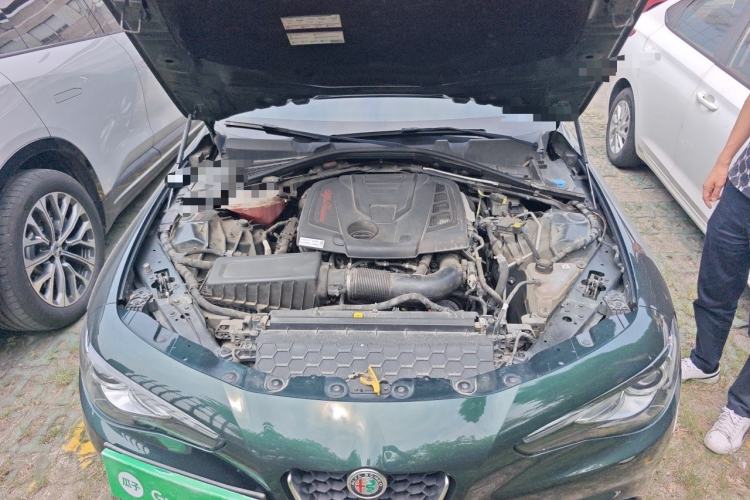 Used Alfa Romeo Giulia 2021 2.0T 280HP Luxury Edition Engine Bay