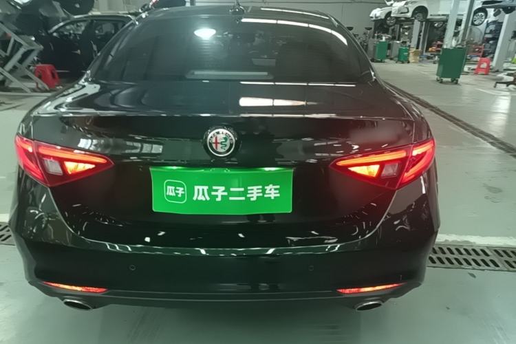 Used Alfa Romeo Giulia 2021 2.0T 280HP Luxury Edition Rear