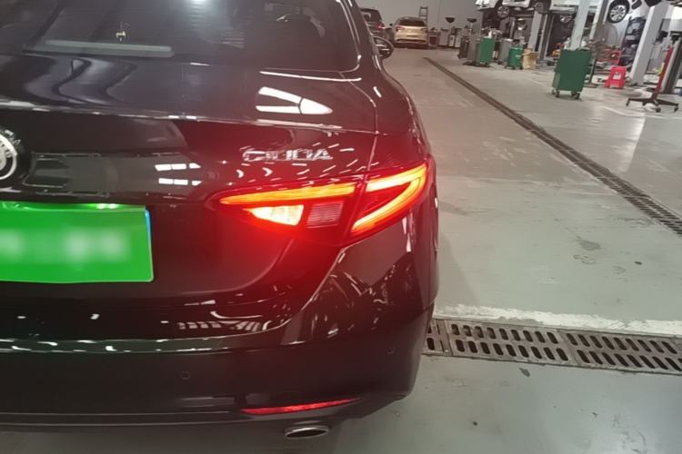 Used Alfa Romeo Giulia 2021 2.0T 280HP Luxury Edition Right Rear Taillight