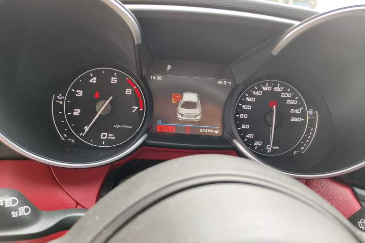 Used Alfa Romeo Giulia 2021 2.0T 280HP Luxury Edition Instrument Cluster
