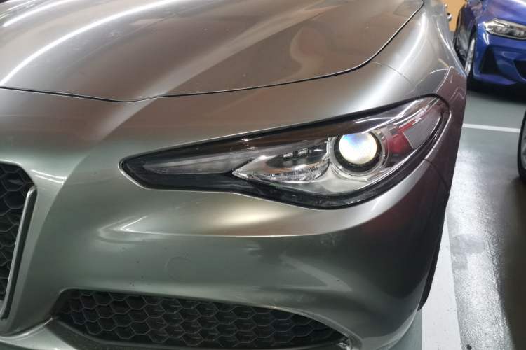 Used Alfa Romeo Giulia 2021 2.0T 280HP Luxury Edition Left Front Headlight