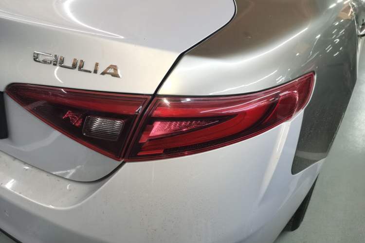 Used Alfa Romeo Giulia 2021 2.0T 280HP Luxury Edition Right Rear Taillight